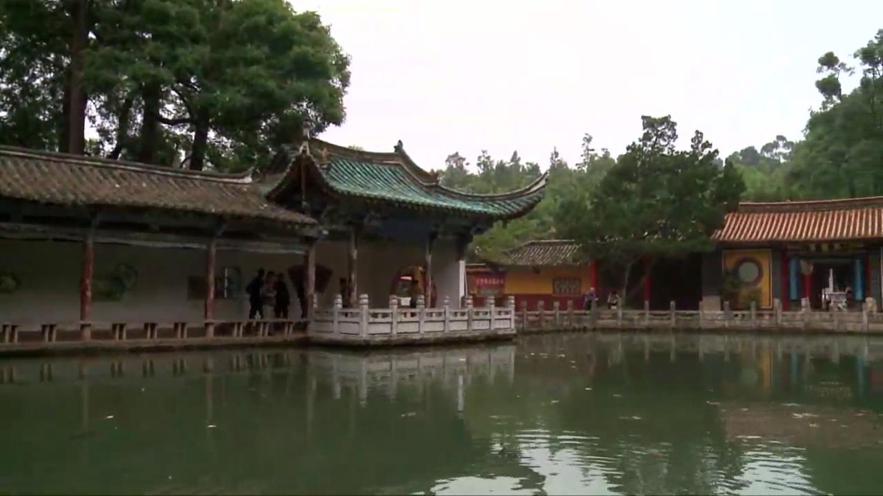 黑龙潭公园介绍02.jpg