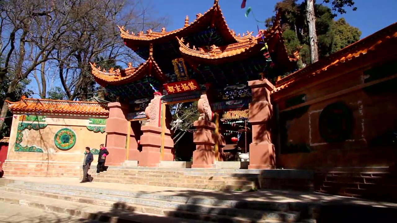 黑龙潭公园介绍03.jpg